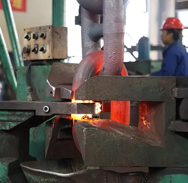 „Stalowa więź” zabezpieczająca rozwój głębokiej energii niebieskiej